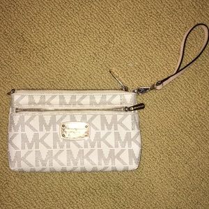 Michael Kors Wristlet
